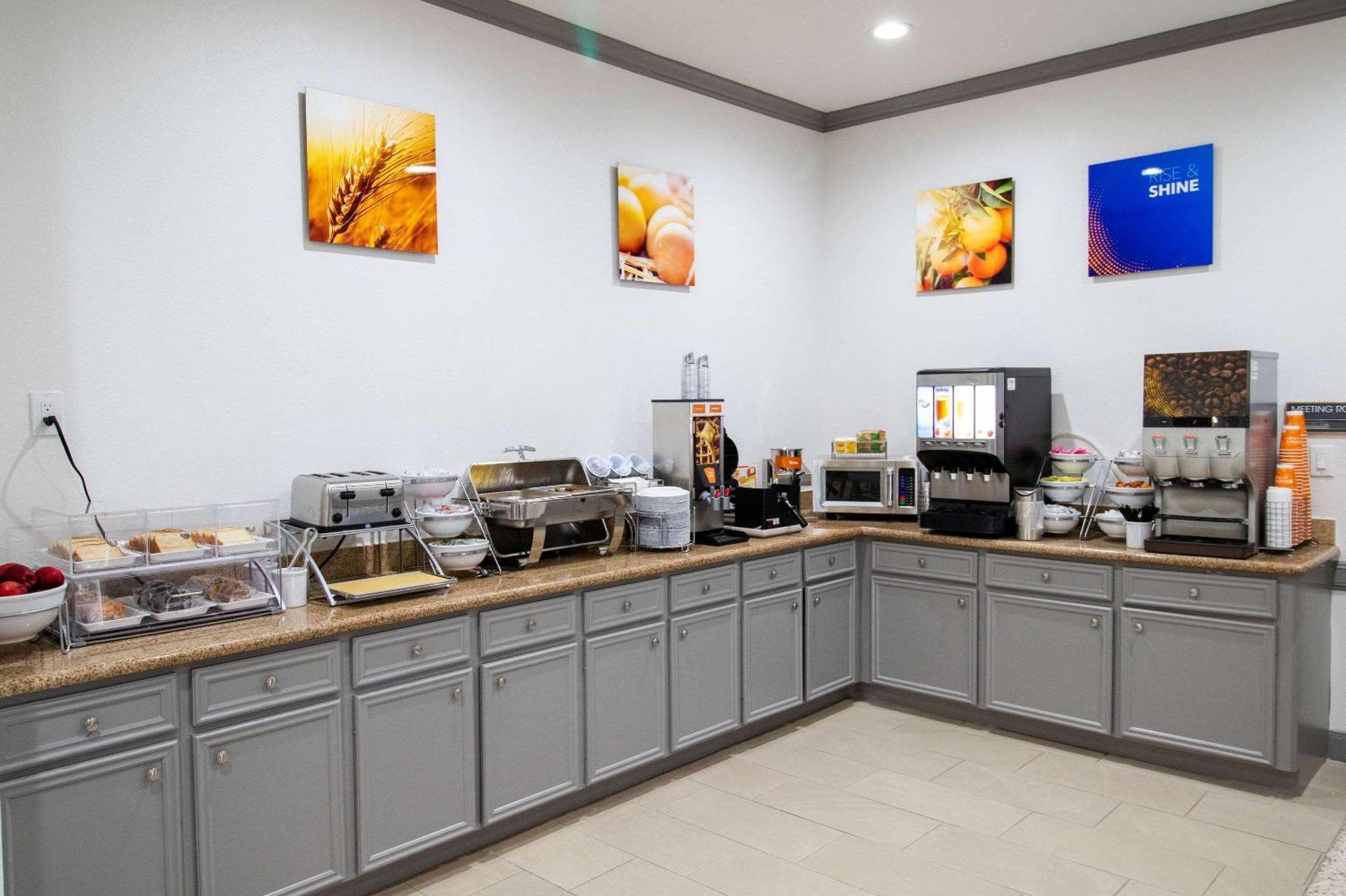Best Western Plus Schulenburg Inn & Suites ภายนอก รูปภาพ
